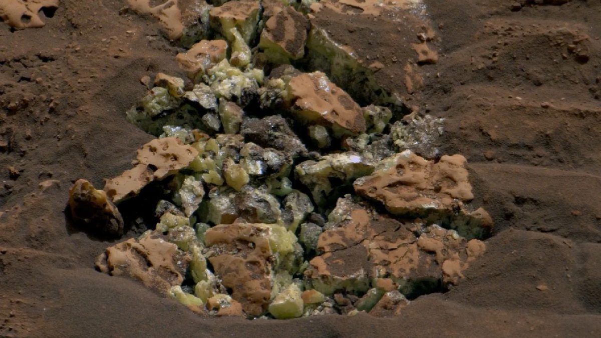 Mms Rocks Check out some of the weird rocks that have turned up on Mars | CommsTrader