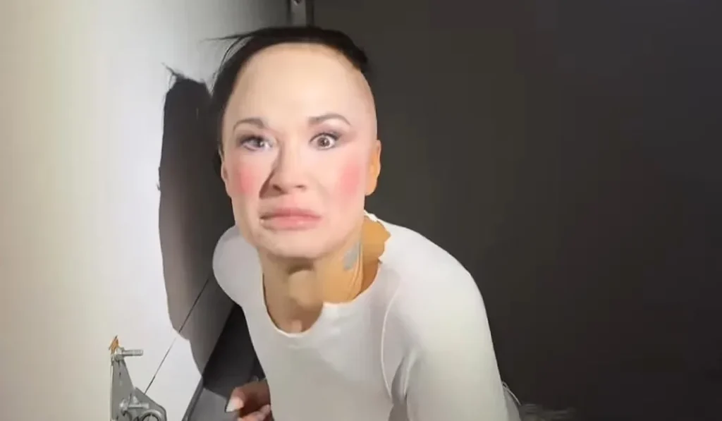 Demi Lovato Hilariously Transforms Into Her Viral Meme ‘Poot’ for Halloween: ‘Let Pootvato Out’