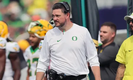 Oregon’s Dan Lanning Linked to HC Opening at Top SEC Program