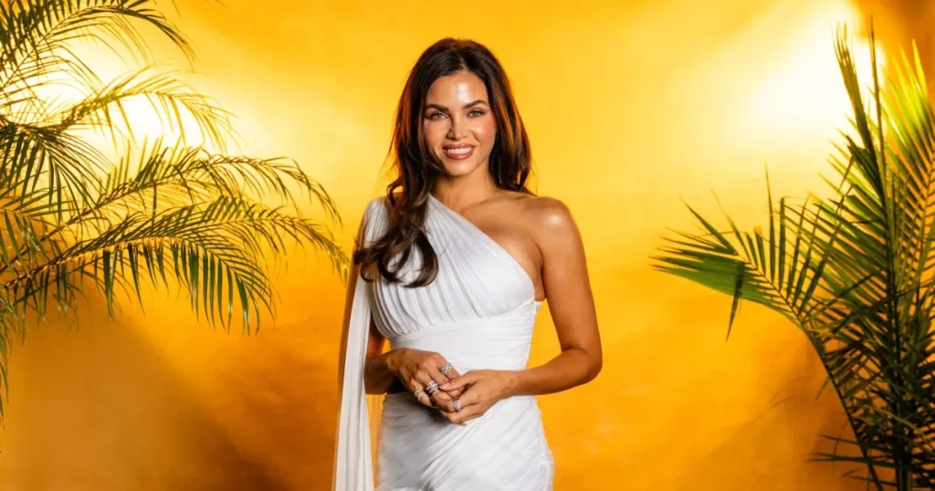 Jenna Dewan Prepares for 12-Year-Old Daughter Everly’s Dance Competition by Applying Fake Tanner