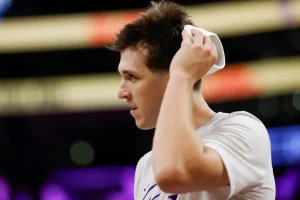 Austin Reaves Accomplishes Lakers Milestone Not Seen Since Kobe Bryant