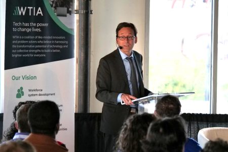 Washington governor wants to harness innovation while minimizing harms