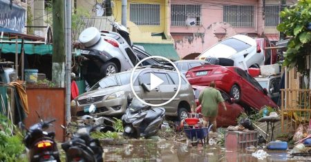 Typhoon Kalmaegi Batters Philippines