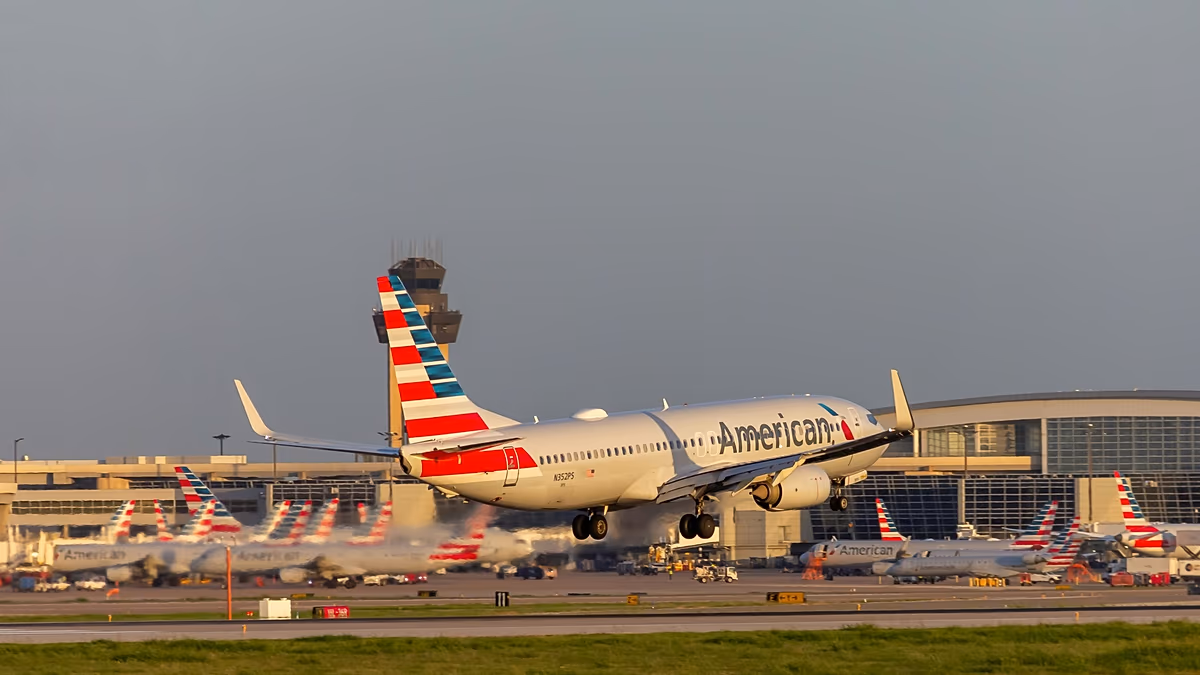 Airspace closure fears grow amid record US shutdown