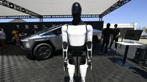 Tesla’s Engineering Exodus Comes Amid Shift From Core EV Mission