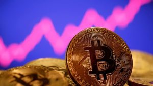Bitcoin Market Analysis: Option Data Unveils Panic and Uncertainty