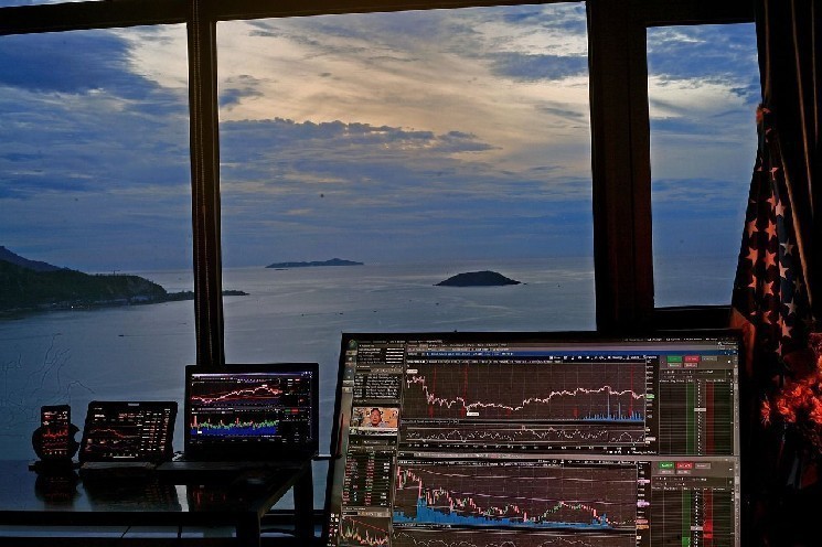 Bitcoin’s Coinbase Premium Flips Positive After Weeks in the Red