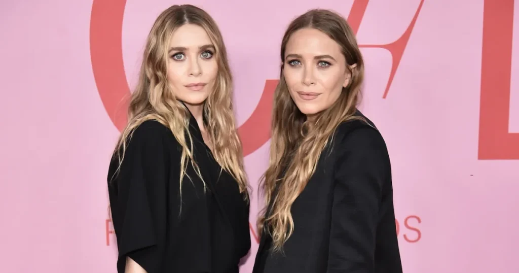 Mary-Kate and Ashley Olsen Are Matching in Rare Joint Appearance at the CFDA Awards
