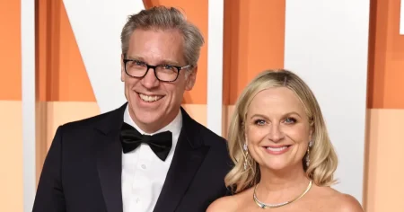 Amy Poehler Makes Rare Appearance With Boyfriend Joel Lovell for L.A. Dinner Date