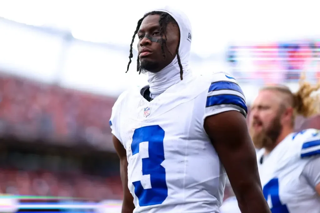 Cowboys WR George Pickens Hit With Big NFL Fine for Actions vs Cardinals