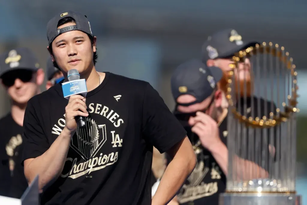 Shohei Ohtani Sends English Message to Dodgers Fans
