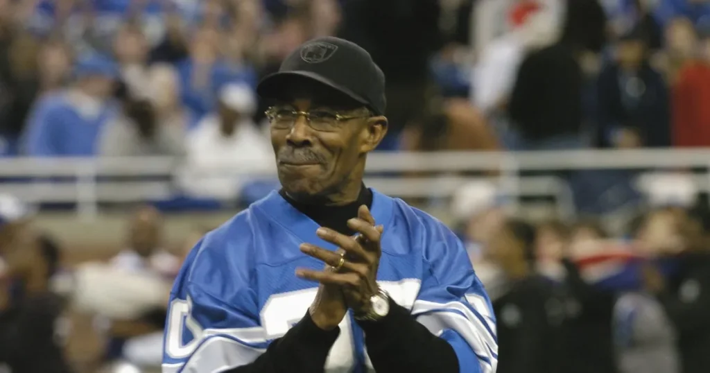 Pro Football Hall of Fame Apologizes for Incorrectly Announcing the Death of Ex-NFL Star Lem Barney
