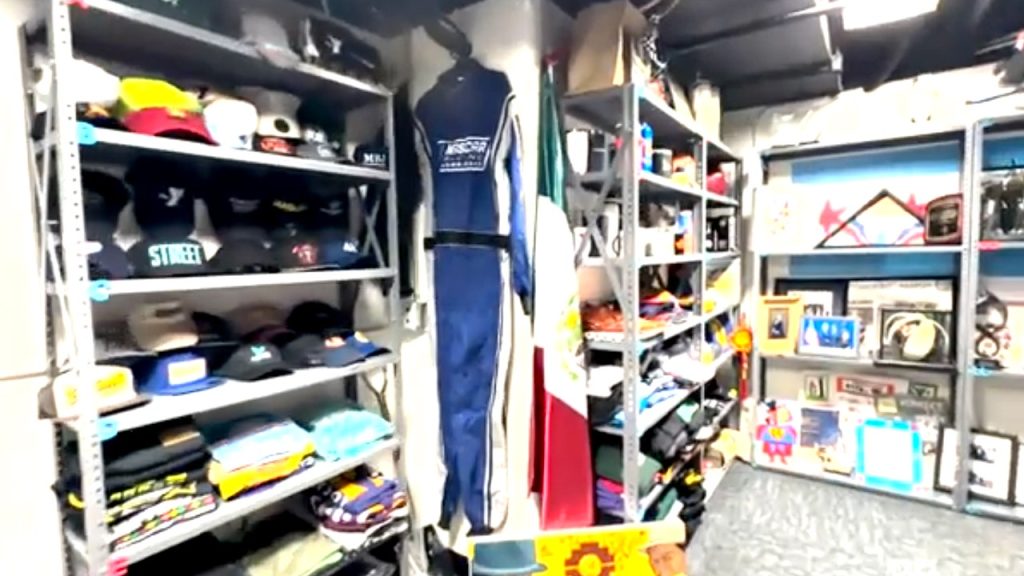 Records reveal Chicago mayor’s ‘gift room’ was constructed after investigators turned away