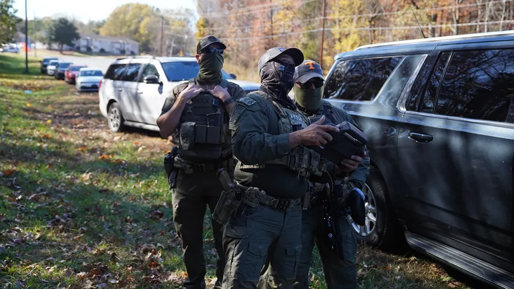 Officer injured after suspect rams law enforcement vehicles during Charlotte immigration raids