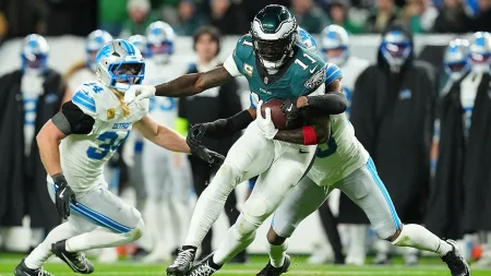 NFL broadcaster Cris Collinsworth rips late penalty against Lions as Eagles’ defense dominates in win