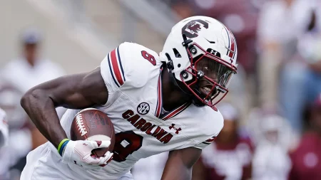Texas A&M officer scolds South Carolina wide receiver after touchdown; department speaks out