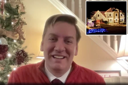 ‘Christmas Lawyer’ scores big over war with HOA on holiday cheer