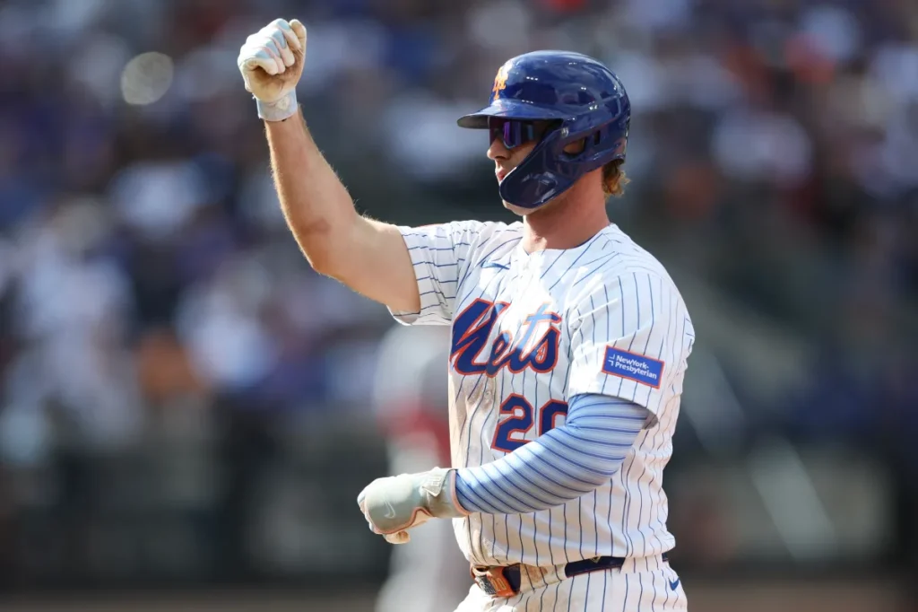 Pete Alonso Sweepstakes Take Wild Turn After Phillies Sign Kyle Schwarber
