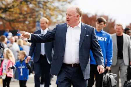 Mark Stoops Breaks Silence After Kentucky’s New Head Coaching Hire
