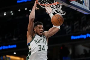 Warriors Blockbuster Trade Package for Giannis Antetokounmpo Revealed