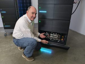 Seattle-area startup challenges Tesla Powerwall with hydrogen-fueled energy storage