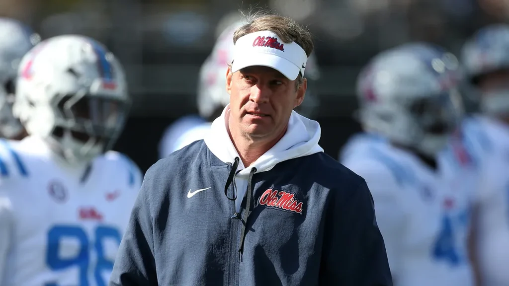 Lane Kiffin alleges Ole Miss fans tried to chase him ‘off the road’ while leaving Oxford for LSU coaching job