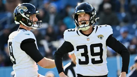 Jaguars’ Pro Bowl punter accused of threatening Titans player during game