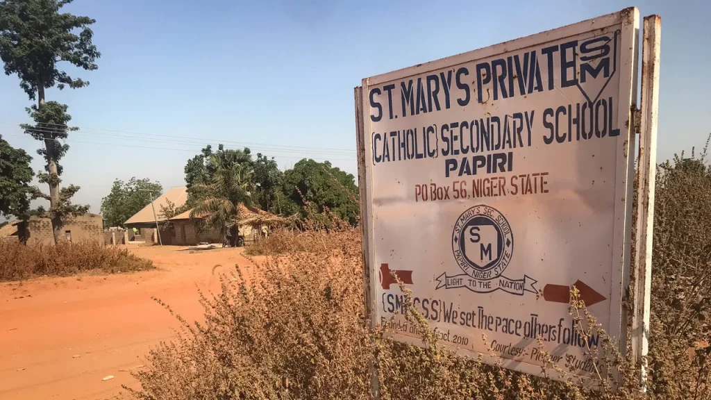 Nigeria secures release of 100 abducted schoolchildren from Catholic school after weeks in captivity