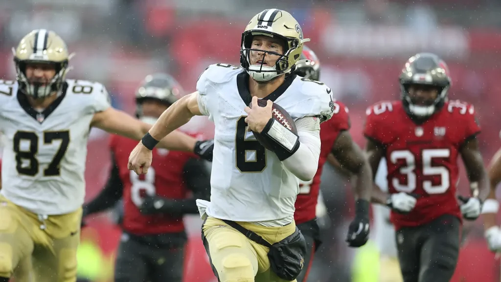 Tyler Shough’s two touchdown runs lift Saints over Bucs amid tight NFC South race