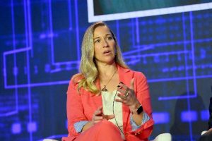 Coinbase VP Cites ‘Fatal Flaws’ in Senate Crypto Bill for Sudden Support Withdrawal