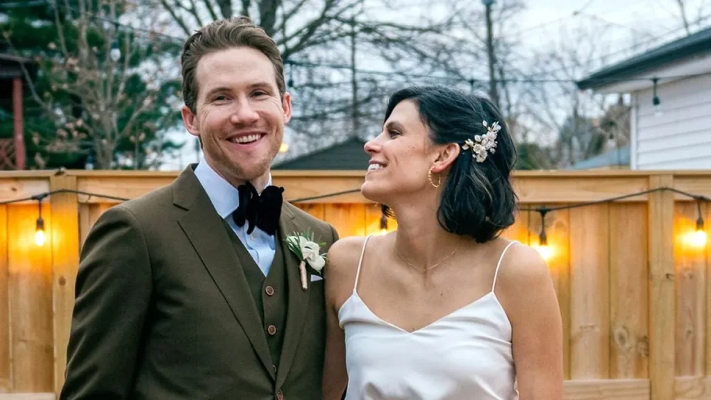 911 call near slain Ohio dentist’s home reported door ‘banging’ days before he and wife were found shot dead