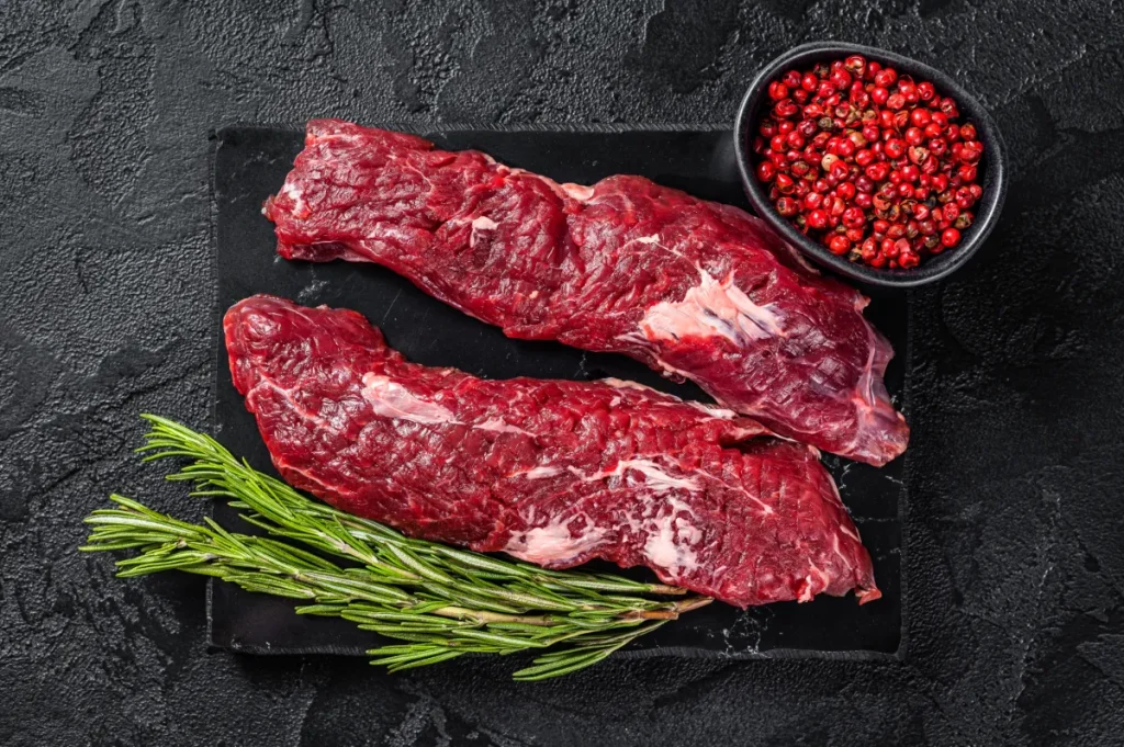 Friends Bring Steak For Dinner—What Man Notices Next Enrages: ‘My Bad’