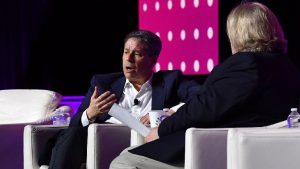 Wall Street Blockbusters Blockchain: SEC Approves WisdomTree for 24/7 Instant Trading