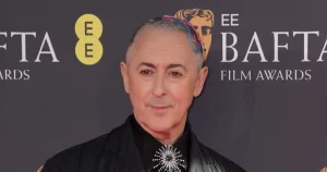 Alan Cumming Thanks 2026 BAFTA Awards Audience for ‘Understanding’ After Attendee’s Tourette’s Outbursts