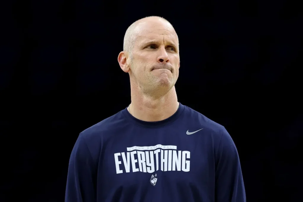 UConn’s Dan Hurley Responds After UCLA’s Mick Cronin Blasts Critics