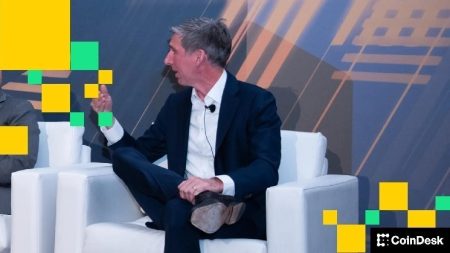 Institutions Showed Unwavering Resolve as Bitcoin Dropped 50%, Says Bitwise’s Matt Hougan