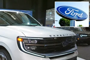 Ford recalling more than 422K vehicles over windshield wiper failure