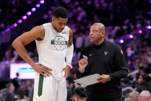 Doc Rivers Makes Bucks Coaching Decision Amid Giannis Trade Rumors