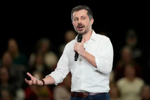 Pete Buttigieg Leading Potential Democrats for 2028 in New Poll