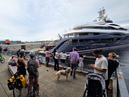 Zuckerberg’s yacht, Meta’s layoffs, a robot pizza flameout, and a reality check on AI expenses
