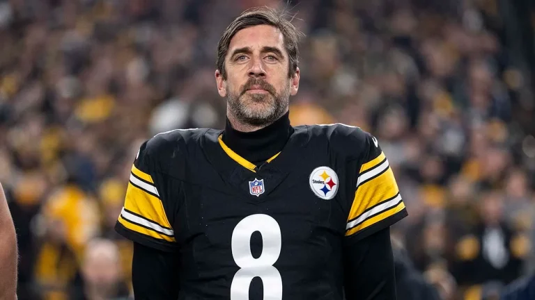 Super Bowl champion Joe Theismann reveals key factor in Aaron Rodgers decision to return to Steelers