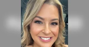 Pennsylvania Woman Wanted by FBI After Allegedly Faking Terminal Brain Cancer Diagnosis in $12K Scam