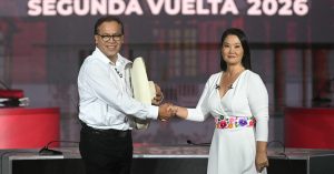 rewrite this title into a single title (don’t suggest multiple titles, just choose one, and don’t add “ to the title): Peru’s Presidential Runoff Could Swing the Country to the Right: What to Know