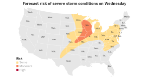 Storms Knock Out Power for Hundreds of Thousands in the Midwest