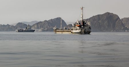 Strait of Hormuz Re-Emerges as Flashpoint After Iran Threatens Closure