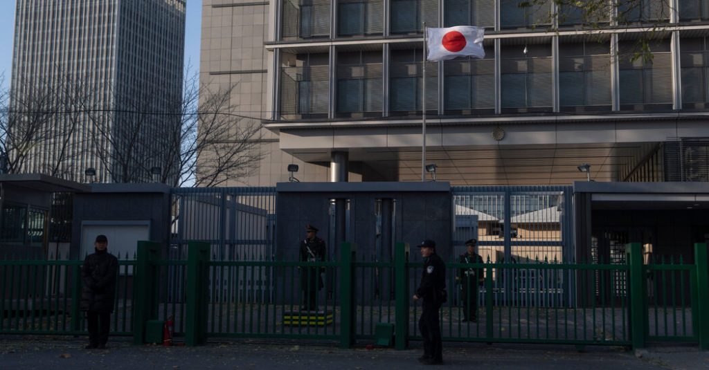 China Detains Two Japanese Citizens on Suspicion of Smuggling