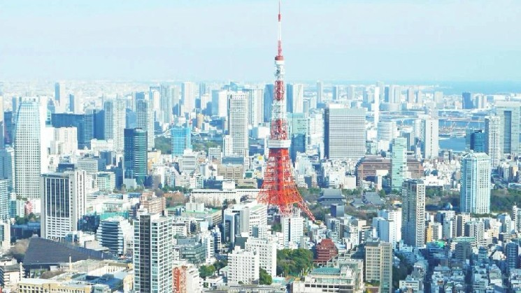 Bitcoin Traders Brace for Tuesday’s BOJ Decision as Yen Shorts Hit Nine-Year High