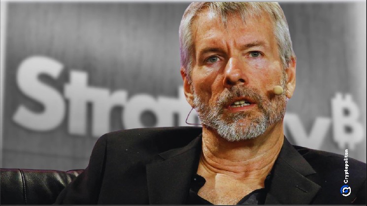 CryptoQuant Warns Michael Saylor May Halt Bitcoin Buys as Cash Reserves Plunge 38%