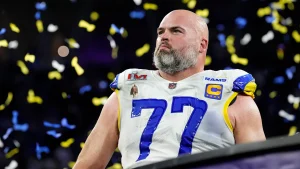 Former Rams star says he’s keeping tabs on Aaron Donald return after Myles Garrett trade