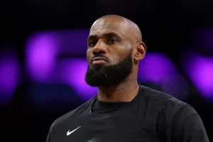NBA Legend Calls Out Players For Being ‘Jealous’ of LeBron James